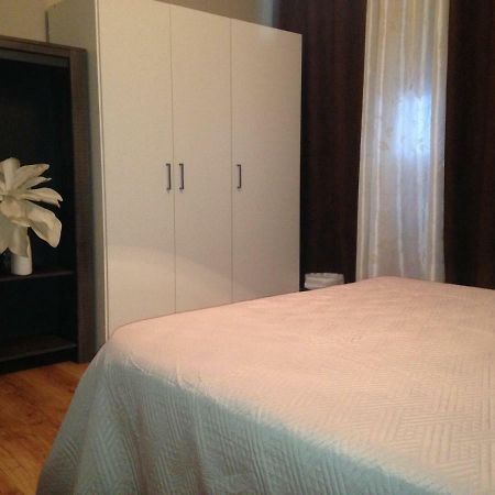 Pension Yna Holiday Malaga Luaran gambar