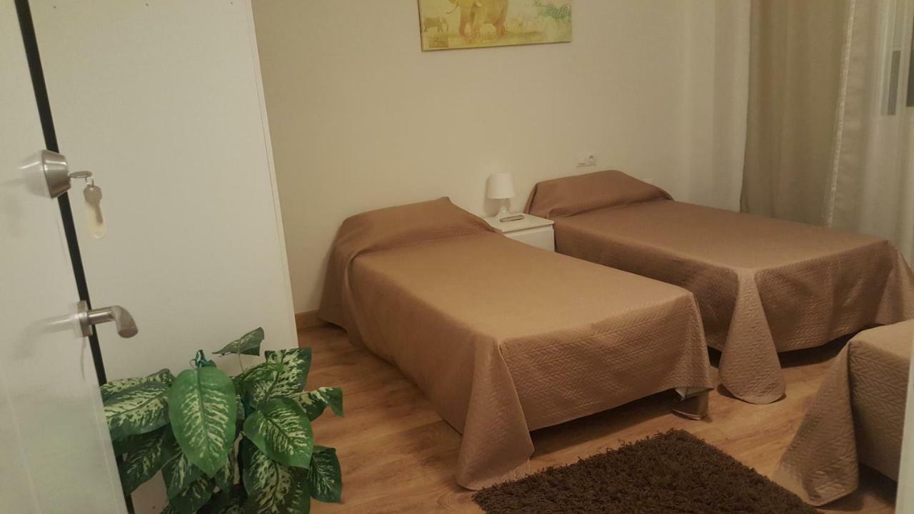 Pension Yna Holiday Malaga Luaran gambar