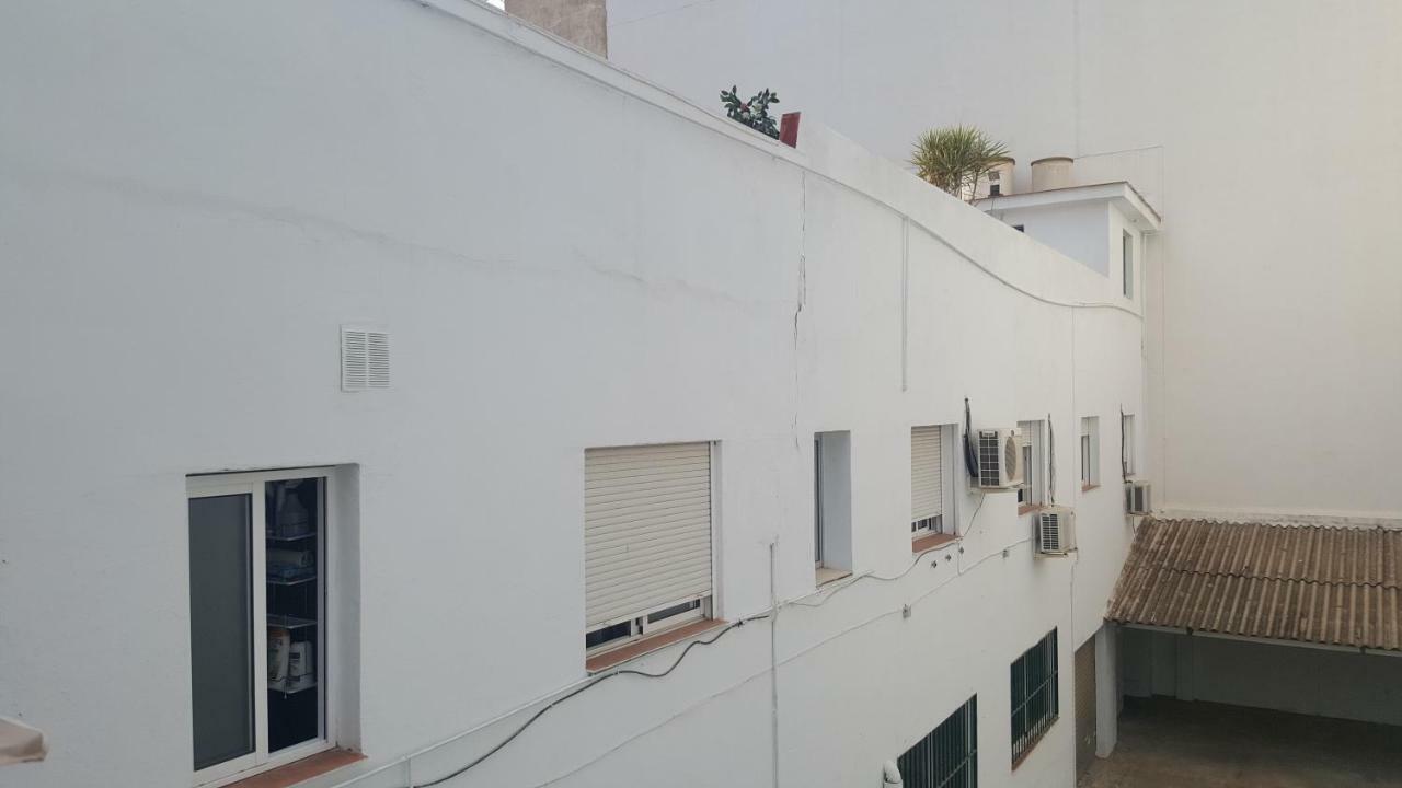 Pension Yna Holiday Malaga Luaran gambar